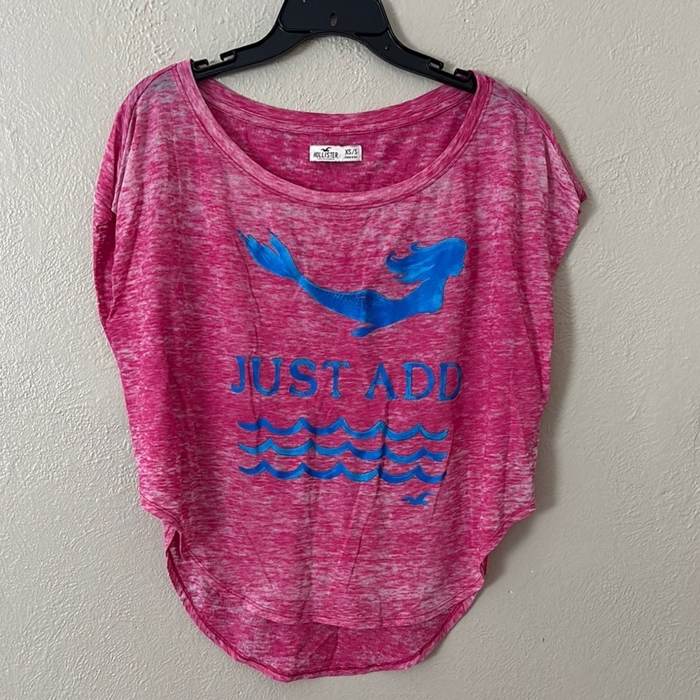 Women’s Mermaid Hollister Top, Pink, XS/S